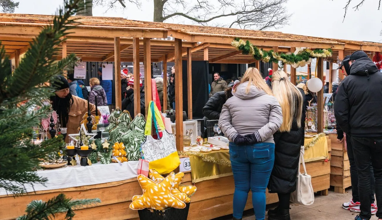 Kerstmarkt-IJM-gezellig
