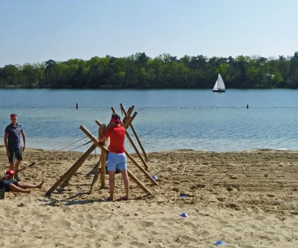 Reuze-katapult-Expedtie-Robinson